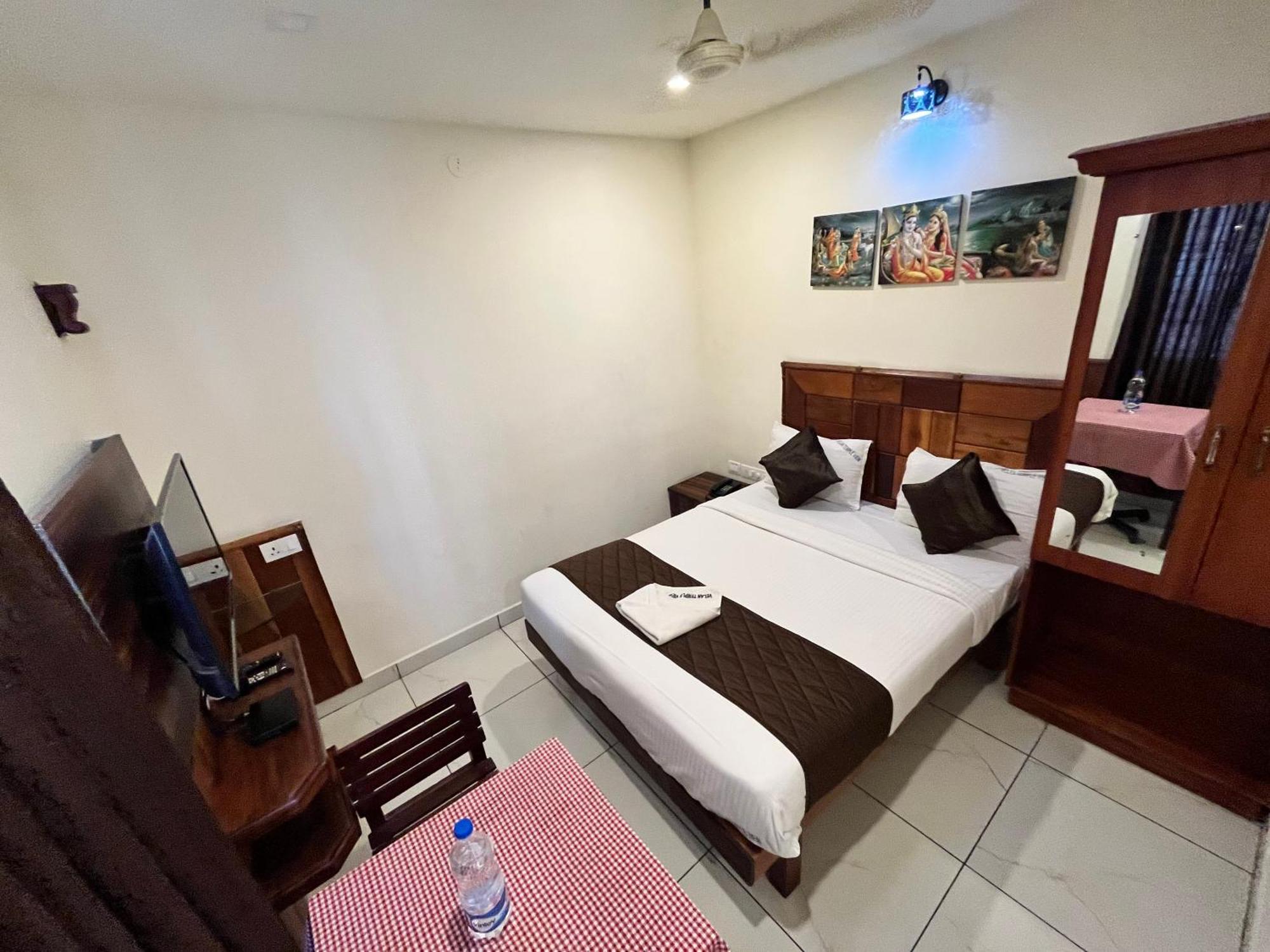 Hotel Velan Temple View Palani Zewnętrze zdjęcie