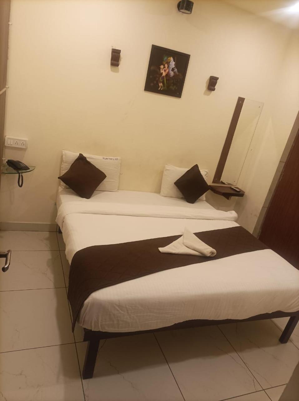 Hotel Velan Temple View Palani Zewnętrze zdjęcie